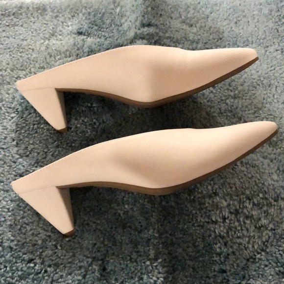 Christian Siriano White Mules - Picture 4 of 5